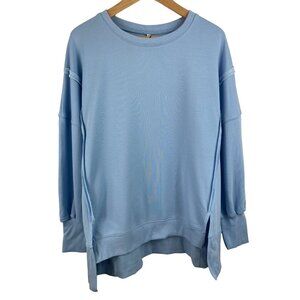 BWQ Womens Size Medium Blue Long Sleeve Crewneck Sweatshirt